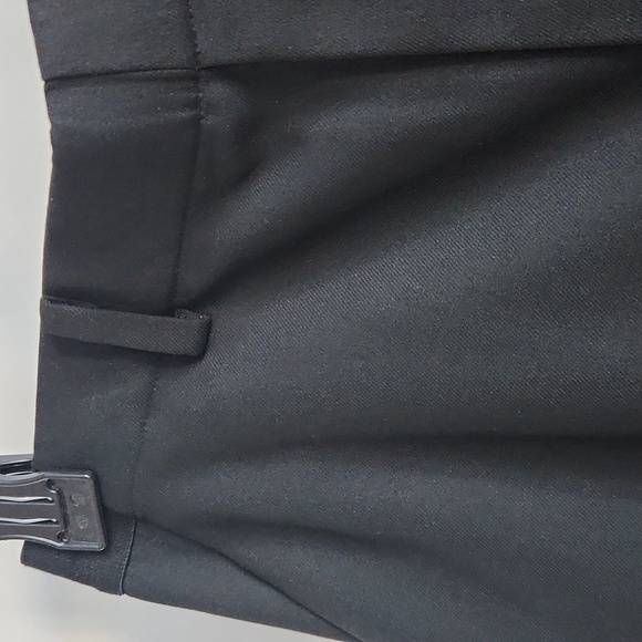 Uniqlo Easy Pant - Picture 2 of 6